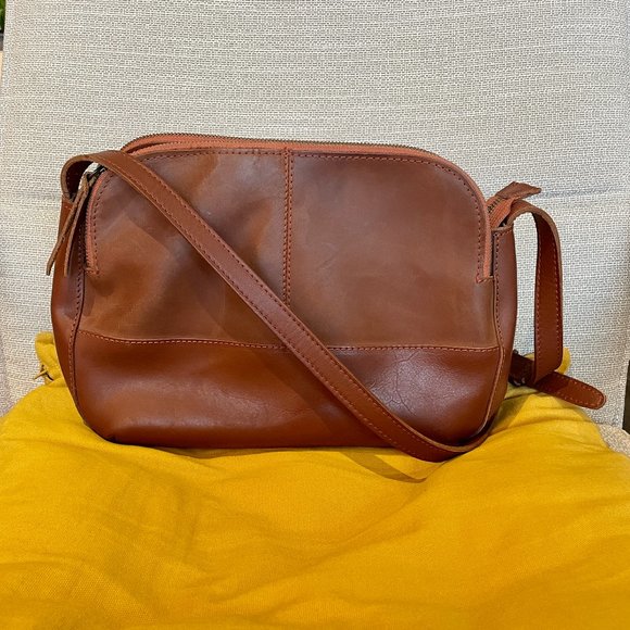 Able Handbags - **SOLD** Able Leather Meron Crossbody Bag in Whiskey
